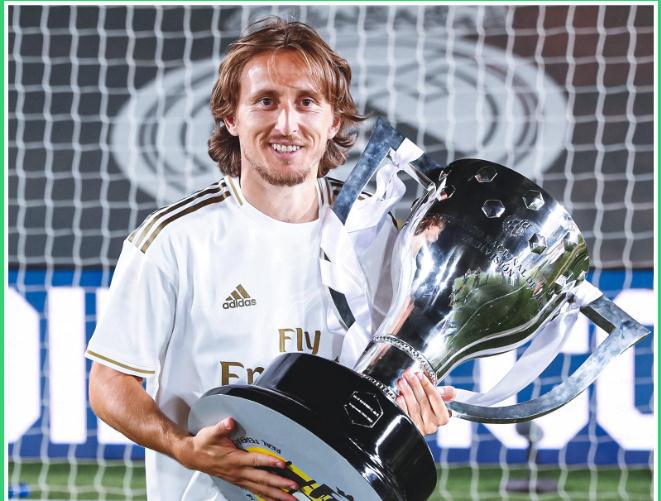 在进攻端受 在进攻端受